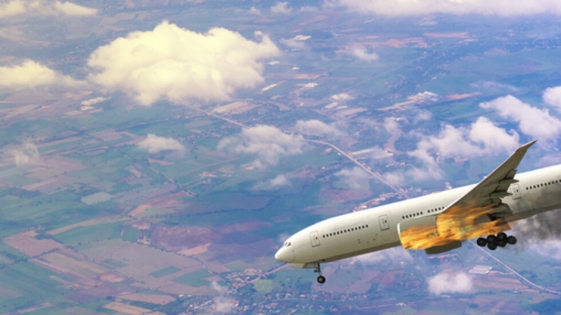 Намерена е една от двете черни кутии от пътнически самолет