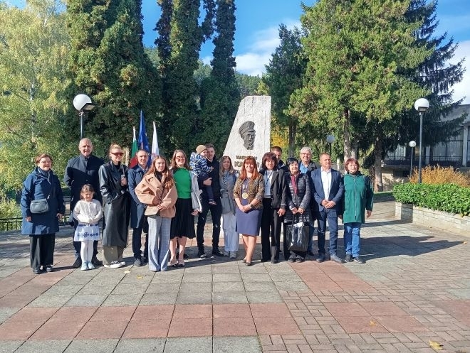 С богата програма отбелязаха 150 години от рождението на маестро Камен Луков в монтанското село Копиловци