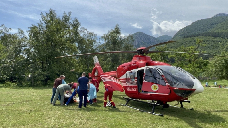 Румънски медицински хеликоптери събраха очите на врачани преди минути видя