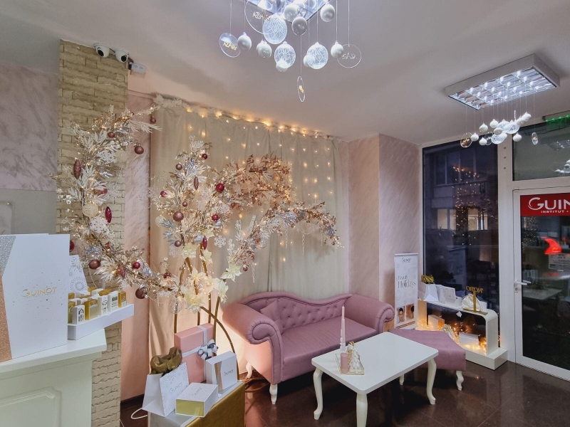 Бъди звездата на Коледа с Azary Beauty Studio /снимки/