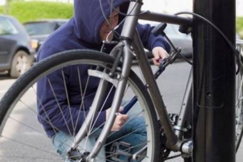 Полицаи заловиха крадец задигнал колело в Криводол съобщиха от МВР