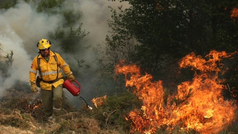 Видинските огнеборци припомнят основните правила за пожарна безопасност през летните