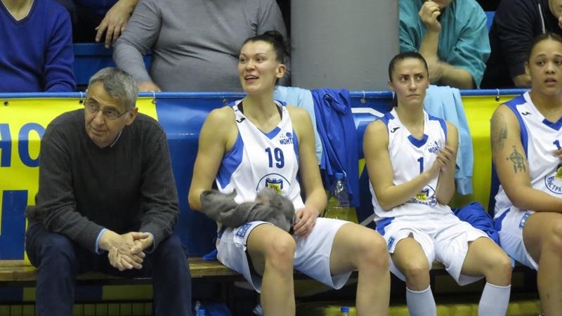 Грип повали три баскетболистки на Монтана и от клуба поискаха