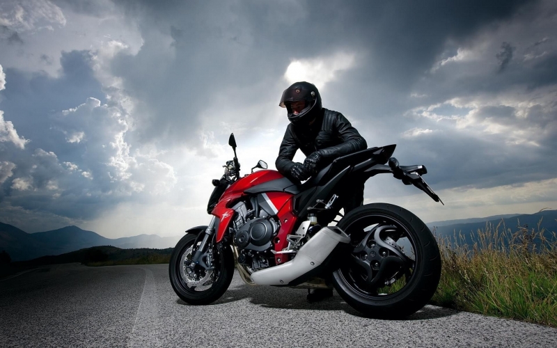 Тотално нередовен моторист е спипан във Врачанско съобщиха от пресцентъра