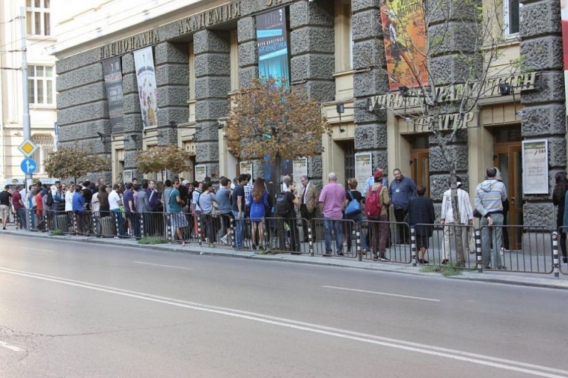 Над 500 кандидат студенти подадоха документите си в НАТФИЗ Броят им