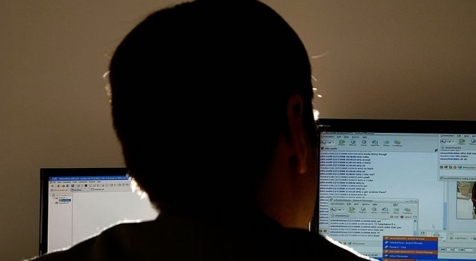 Върховната рада на Украйна прие закон който предвижда въвеждане в