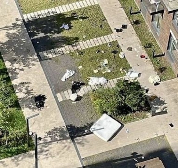 39 годишен служител на руската Централна банка Александър Липатов хвърли жена