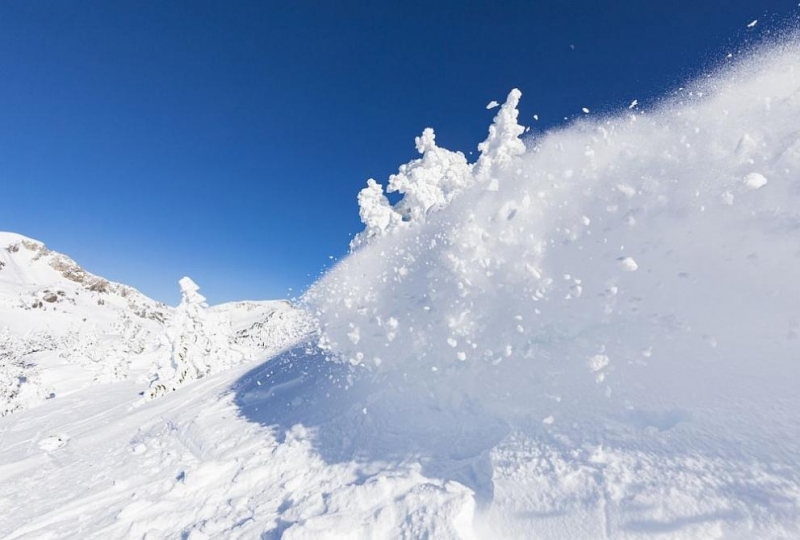 Лавина в ски курорт в Норилск в руската част на