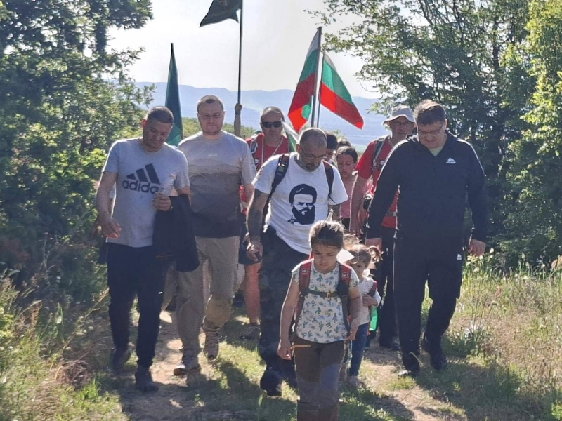 Областният управител на Враца извърши проверки и се включи в преход от похода „Козлодуй – Околчица“ /снимки/