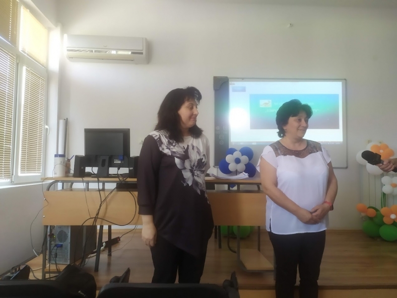 Наградиха победителите в математическото състезание Европейско кенгуру 2022 Най добре