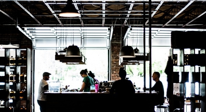 Tайни клиенти тръгват по заведения и бензиностанции в страната Най масовите