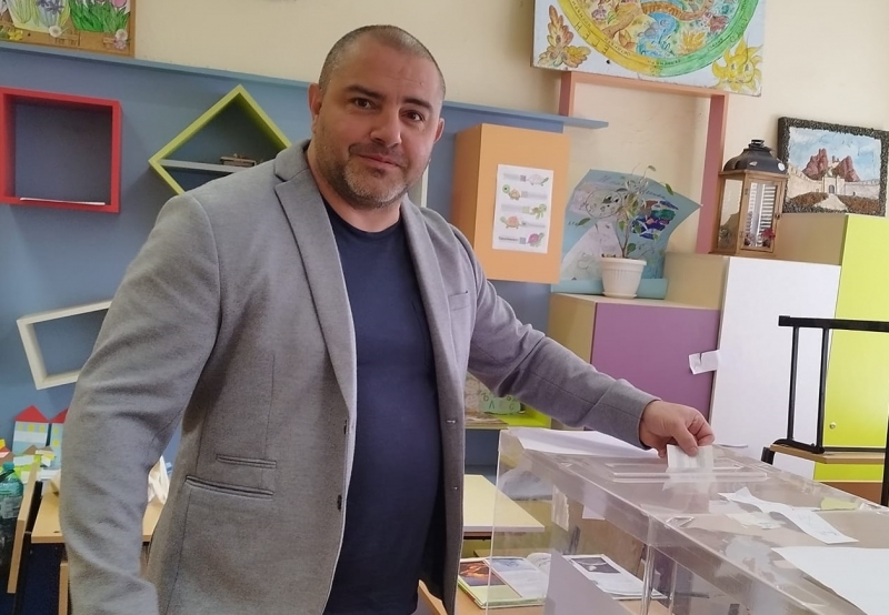Милен Милчев от ИТН: Гласувайте за мен, за да видите пребит депутат ...
