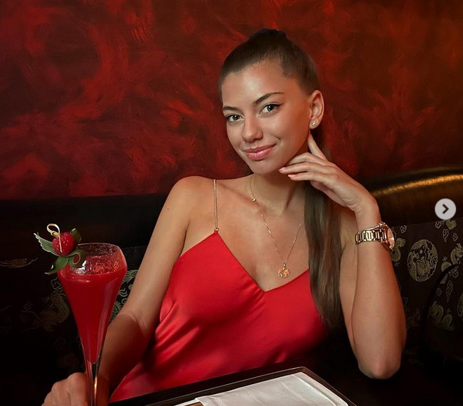 Приятелката на най добрия ни плувец Антъни Иванов – Дария Радулова