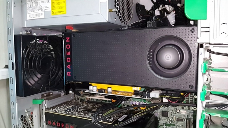 Открити са откраднатите машини за криптовалута от Гоце Делчев съобщи