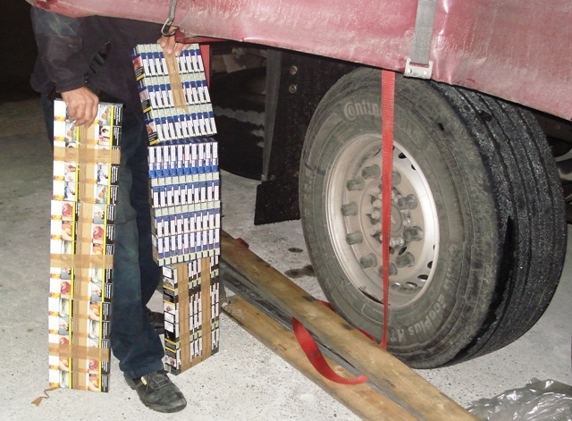 Мобилен екип на Митница Лом предотврати незаконния износ на голямо