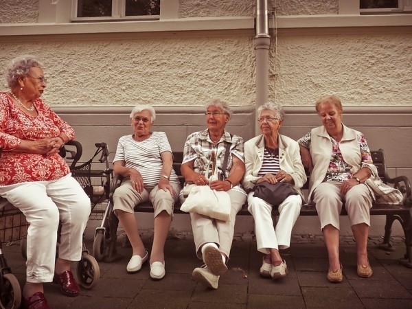 Разликата между средния размер на пенсията при мъжете и жените