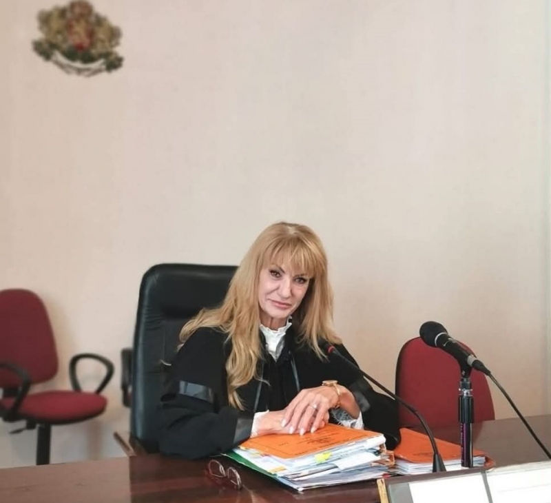 Починал е дългогодишен магистрат от Окръжен съд Враца научи агенция