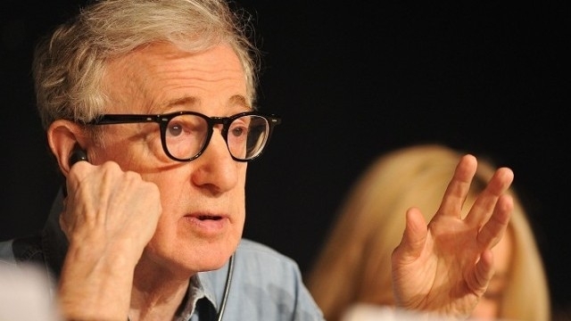 Режисьорът Уди Алън съди Амазон за разтрогване на договор Алън