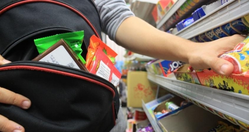 Ченгета от Видинско търсят бандит обрал магазин съобщиха от МВР