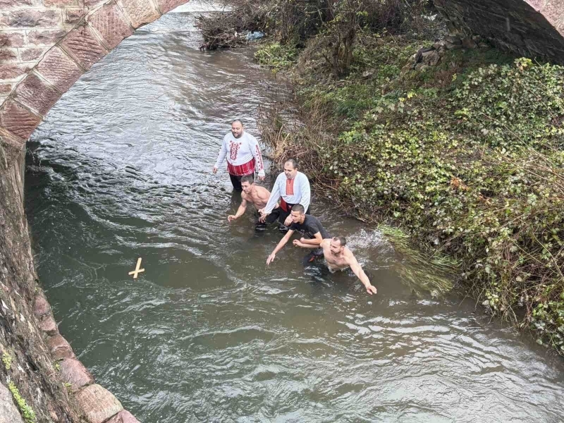 Йордановден е и по традиция както всяка година Вършец отбеляза