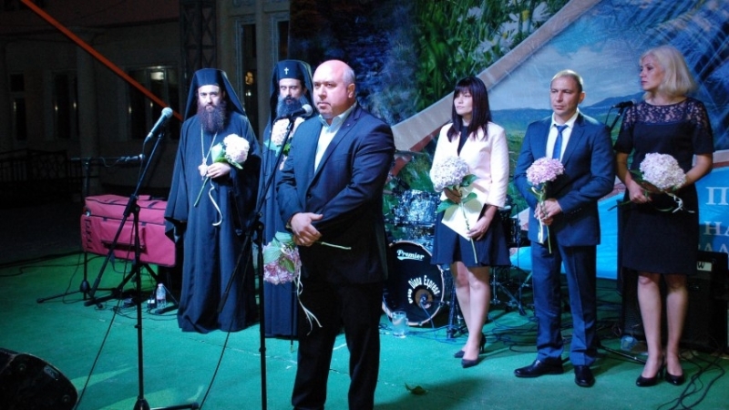 Видинският митрополит Даниил благослови жителите и гостите на Вършец. Негово