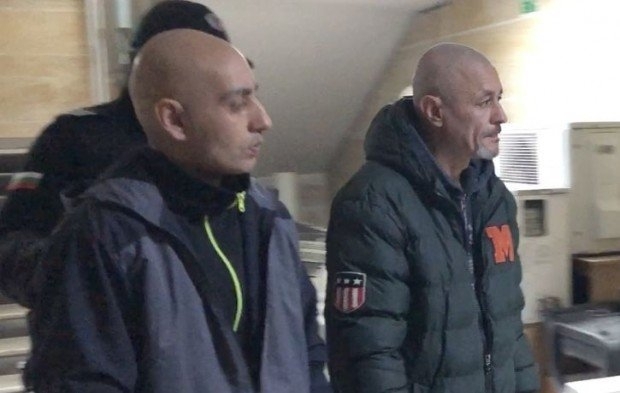 45-годишният Кирил Стоянов и Цанко Петрунов, на 44 г. са