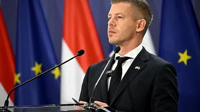 Унгарският премиер Петер Мадяр предложи въвеждането на ограничение за работата