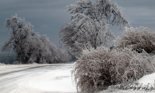 В понеделник облачността ще е разкъсана но още вечерта от запад отново