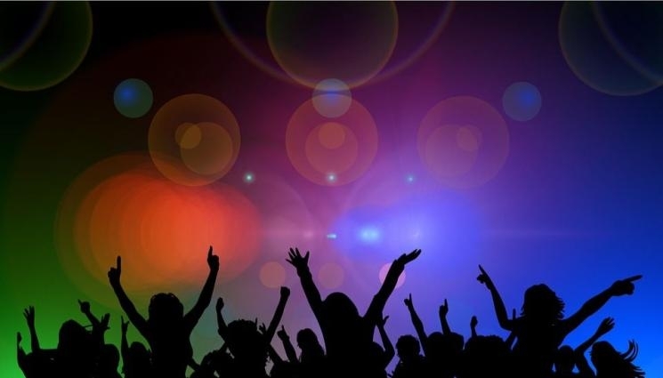 Ето колко ще платят студентите за 8 декември