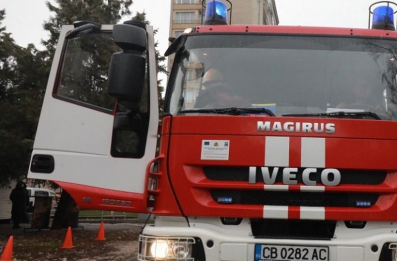 Пожар е избухнал в жилищна сграда с българи в Хага.
