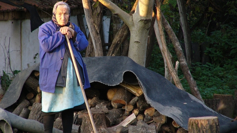 Възрастна жена е предизвикала пожар в стопанска постройка във видинското