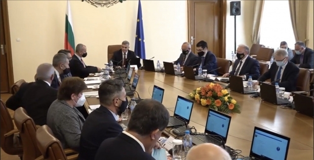 Служебният кабинет на Стефан Янев сменя и областните управители Мотивите подготовката