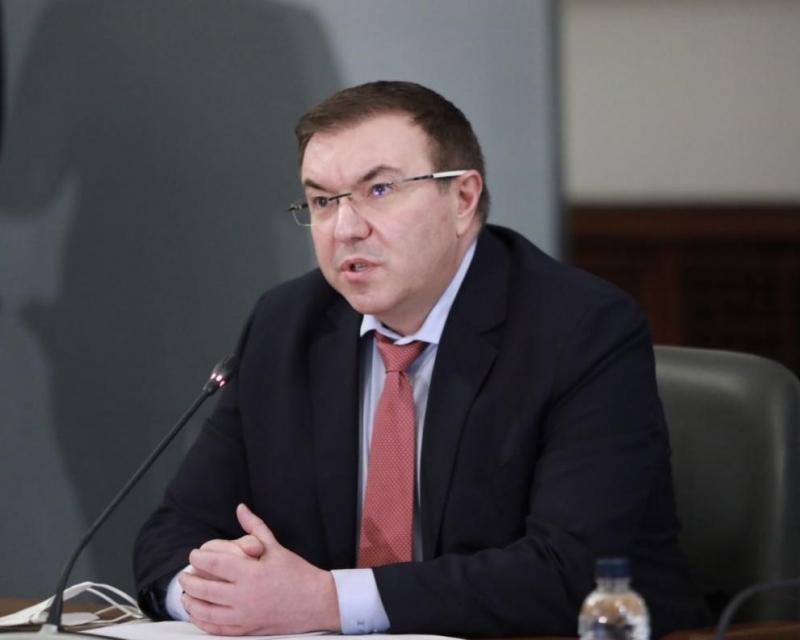 Според здравните власти ситуацията се усложнява от британския вариант на коронавируса