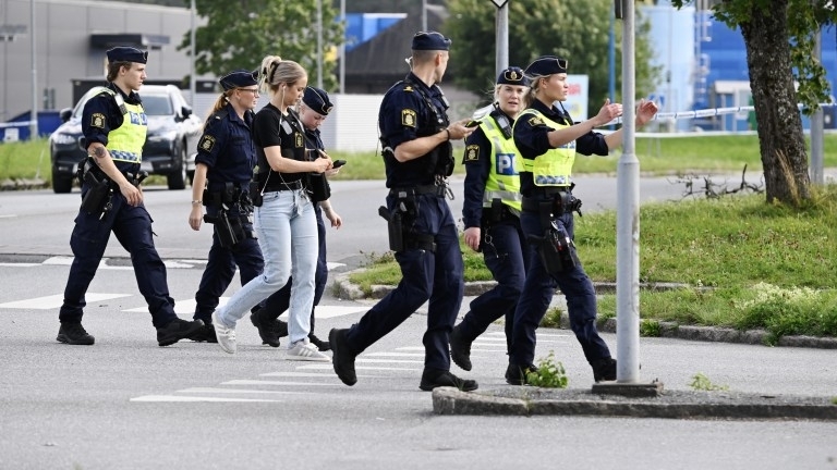 Шведското правителство работи активно по планове за промяна в законодателството