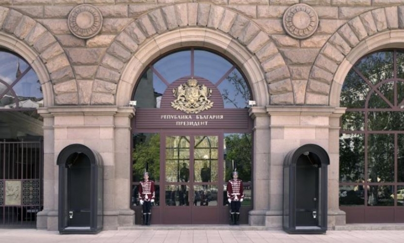 Криминално проявен мъж на 71 години е нахлул в приемната