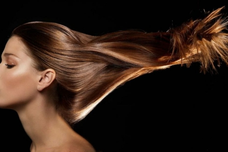 Всяко момиче знае че не трябва да мие косата си