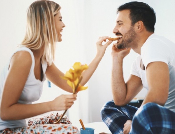 Кратки изречения казват всичко за начина по който се влюбват