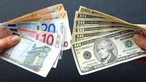 Курсът на еврото остана без измненение спрямо щатския долар в