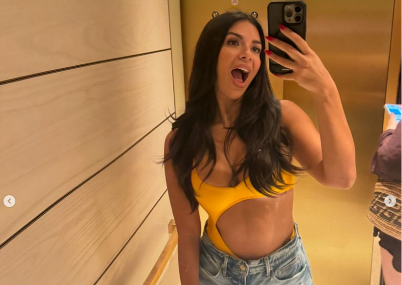 Атрактивната британка от турски произход Екин Су Чулчулоглу за първи път