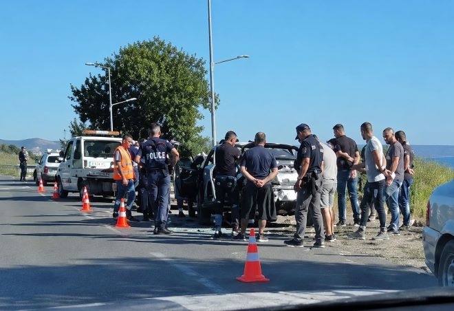 В петък при акция бяха арестувани директорът и зам директорът
