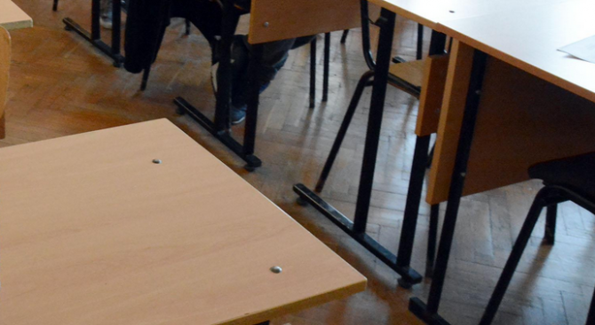 Учител от столично училище е ударил ученик след разменени реплики