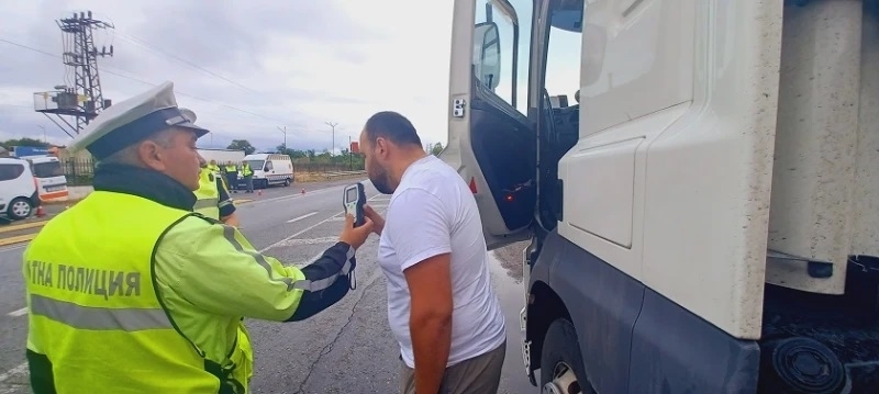 Спипаха водач на камион с над 2 промила алкохол в Борован