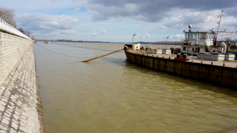 Корабоплаването по река Дунав е нормално, като няма критични участъци,