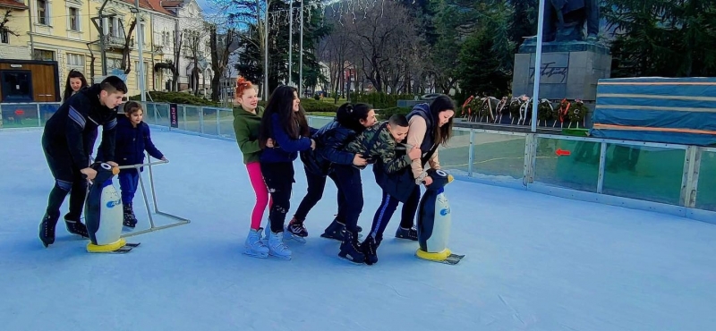 Ледената пързалка във Враца ще бъде безплатна за учениците в