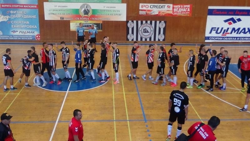 ХК Локомотив Мездра отстъпи като гост пред бронзовия медалист през