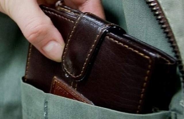 Ловка джебчийка е задържана от служители на районното управление в