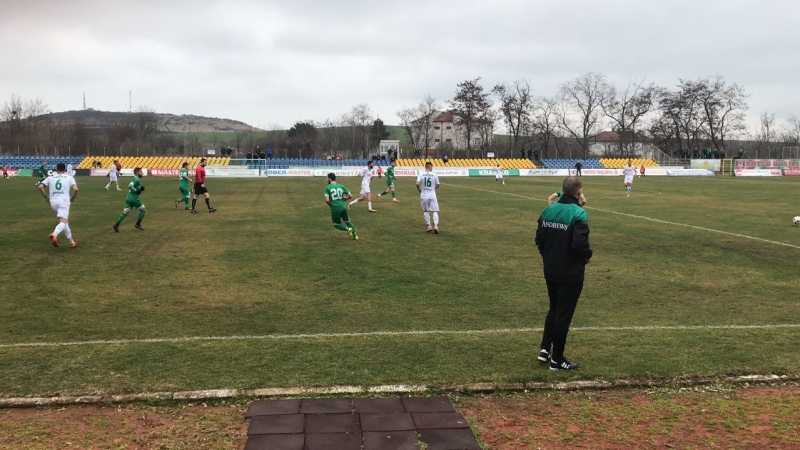 Ботев Враца се наложи над Нефтохимик Бургас с 2 0 като