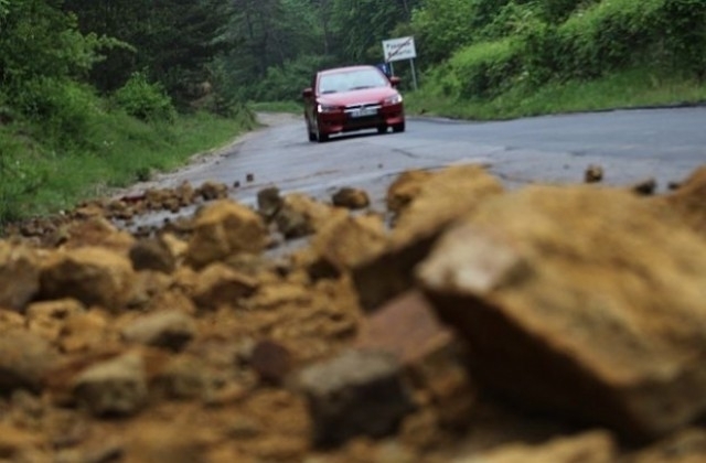 Проходът Петрохан е затворен за движение научи агенция BulNews Причината