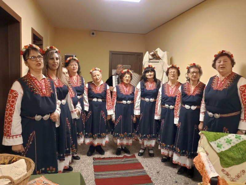 В навечерието на Рождественските празници Краеведското дружество към НЧ Просвета