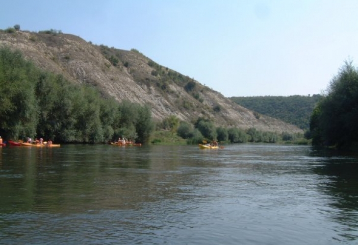 Водолази са извадили тялото на рибар който се е удавил